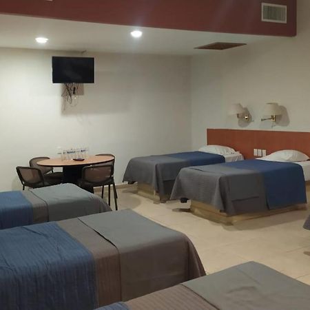 Cypres Hotel & Suites 사포판 외부 사진